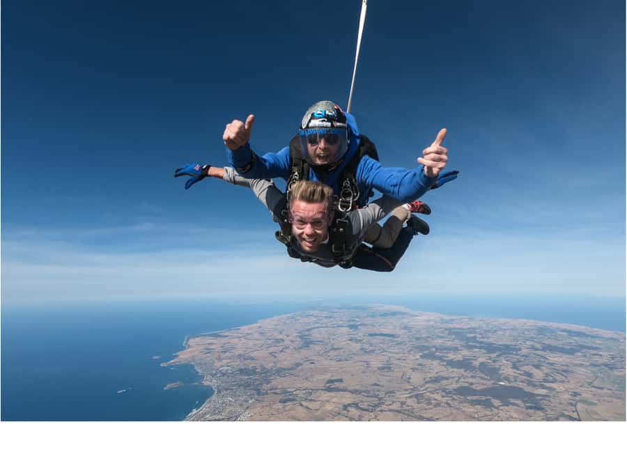 Adelaide: Tandem Skydiving over Lake Alexandrina - Wellington meeting point: what check-in feels like