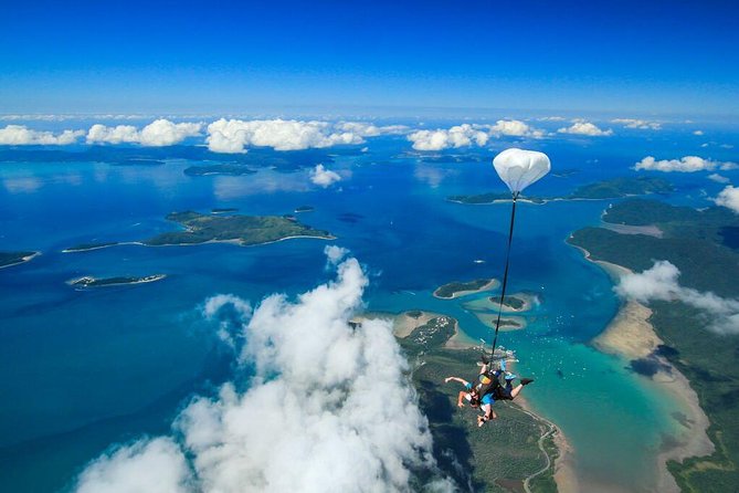 Airlie Beach Tandem Skydive Over the Whitsunday Islands - The 3-Hour Plan: From Check-In to You Back at the Start