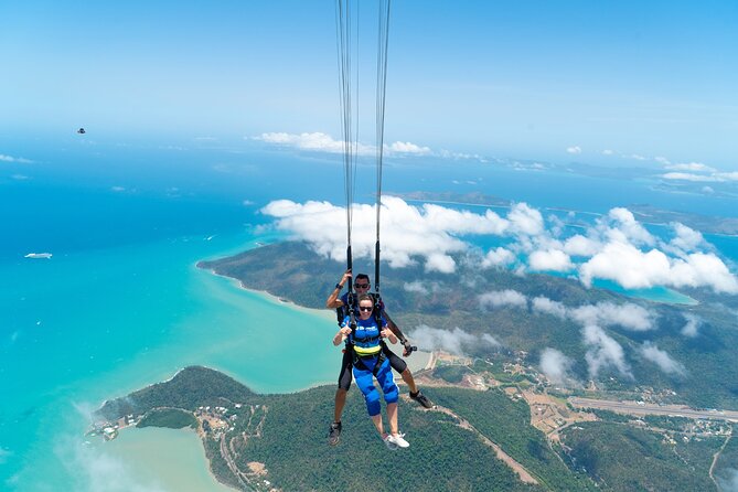 Airlie Beach Tandem Skydive Over the Whitsunday Islands - Weather, Landing Spots, and That One Reality Check