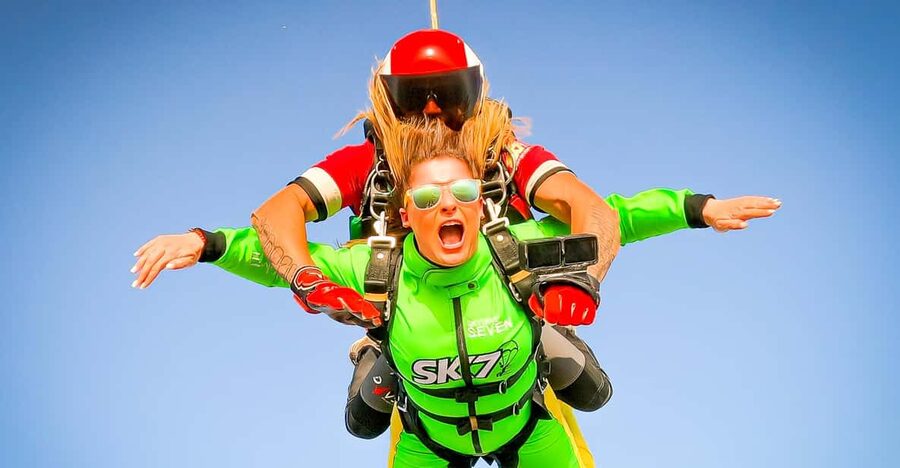 Algarve: Tandem Skydiving Adventure 15,000 to 10,000 Feet - Your 2-Hour Plan: From Check-In to Parachute Landing
