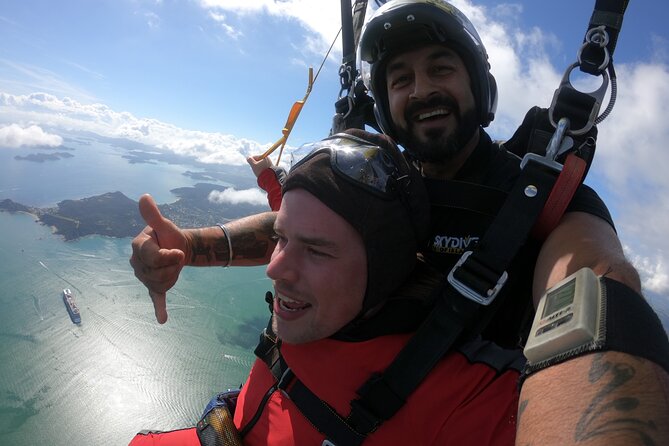 Bay of Islands: 12,000ft Skydive - Photos, video, and how to remember what you saw