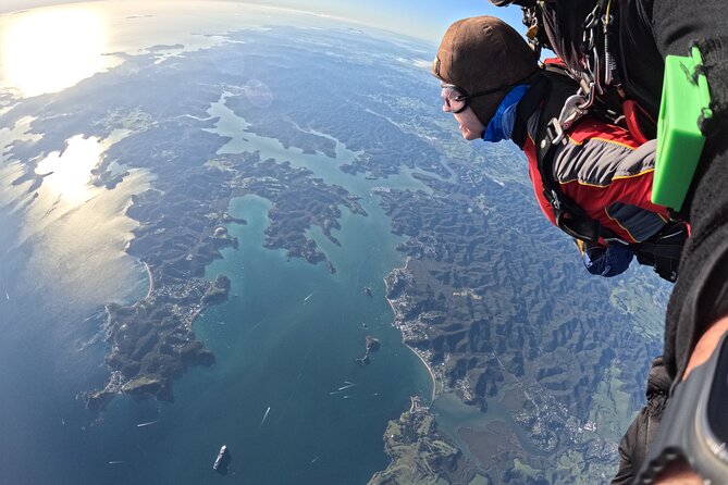 Bay of Islands: 9000ft Skydive - Bay of Islands skies: what a 9,000-foot jump really shows you