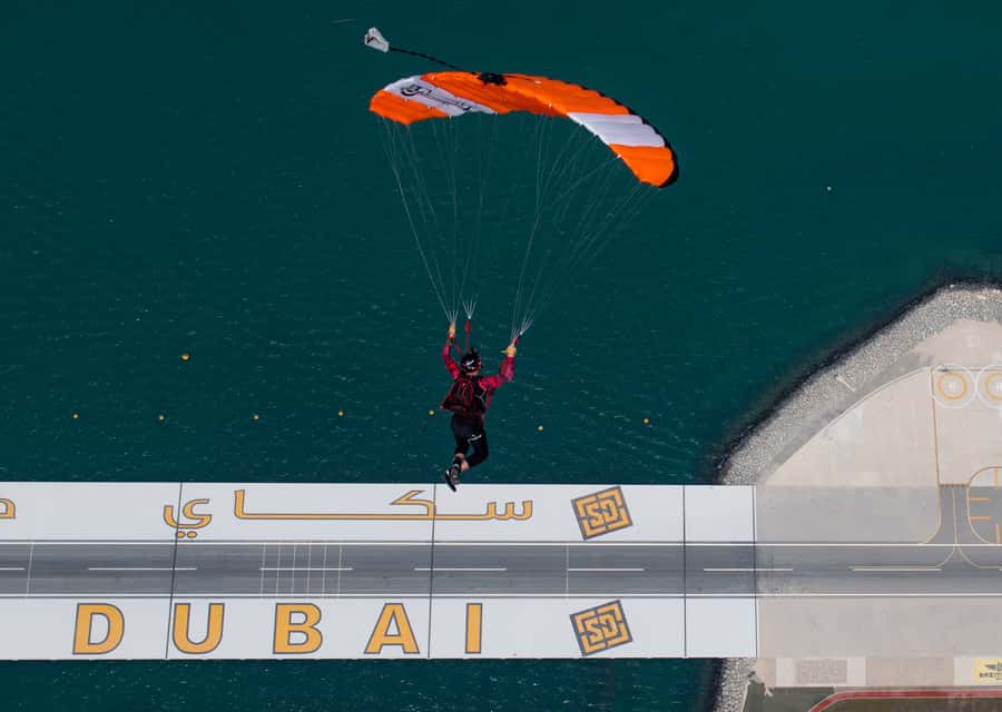 Dubai: Skydive at The Palm with Photos, Video & Yacht Tour - The summer yacht tour add-on: nice bonus, not a surprise