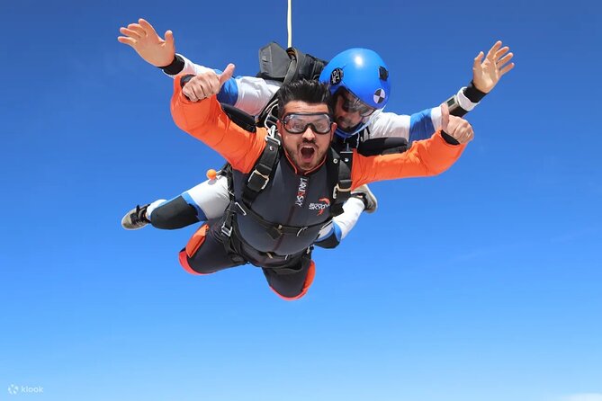 Dubai Skydive Tandem Over The Palm including Transfers - Why This Route Hits Hard: Palm Jumeirah and Dubai’s Most Recognizable Views