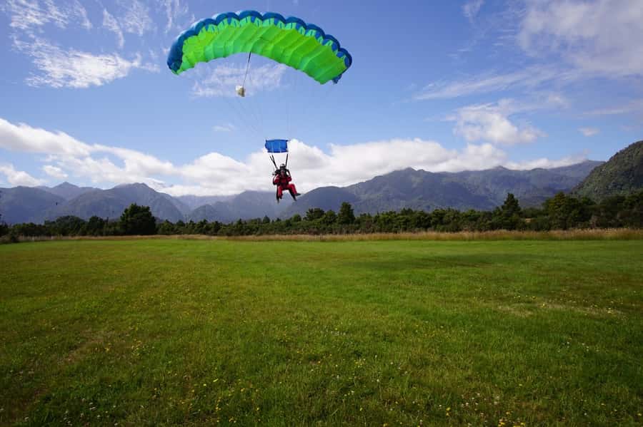Franz Josef: 13,000ft, 16,500ft or 18,000ft Skydive - Price and what you actually get for $238