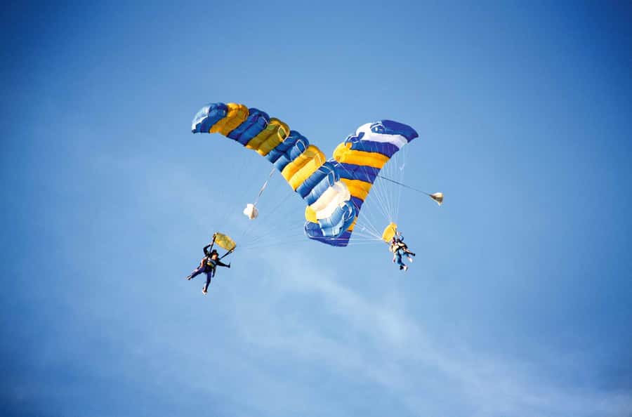 From Sydney: Tandem Skydive Experience over Beach - What you get included, and where you may spend extra