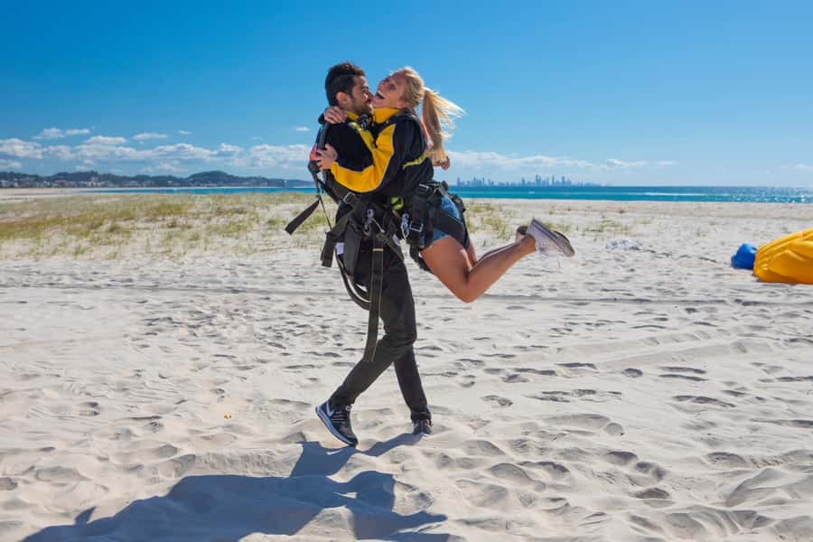 Gold Coast: Tandem Skydiving Experience - The beach landing: why it’s such a big deal