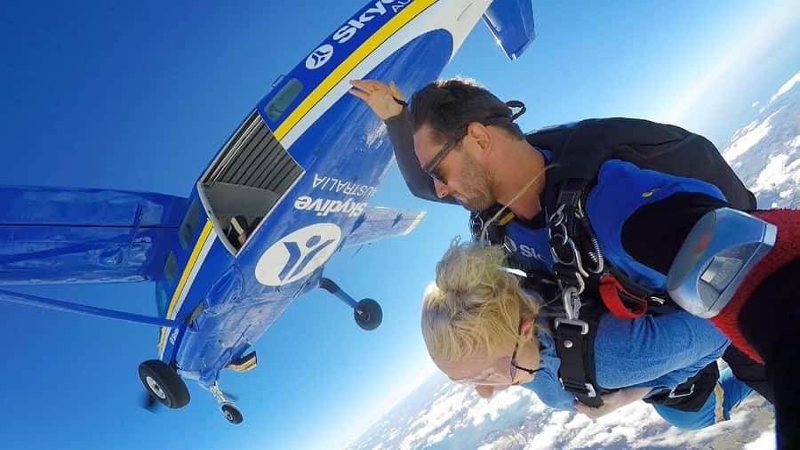 Melbourne: Tandem Skydive over Great Ocean Road + Transfer - Canopy, Views, and Landing: The Part After the Adrenaline