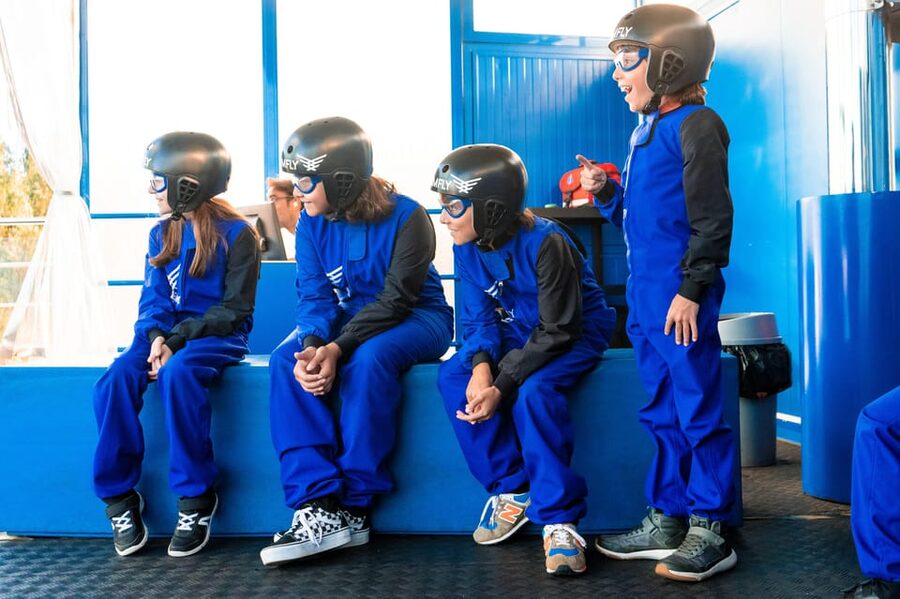 Porto/Maia: Indoor Skydiving Experience - Safety without the scary vibe: who should pause and who should go