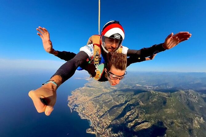 Private Skydive at the Palm Dubai Experience with Transfer Option - From Check-In to Harness: The Real Start of the Experience