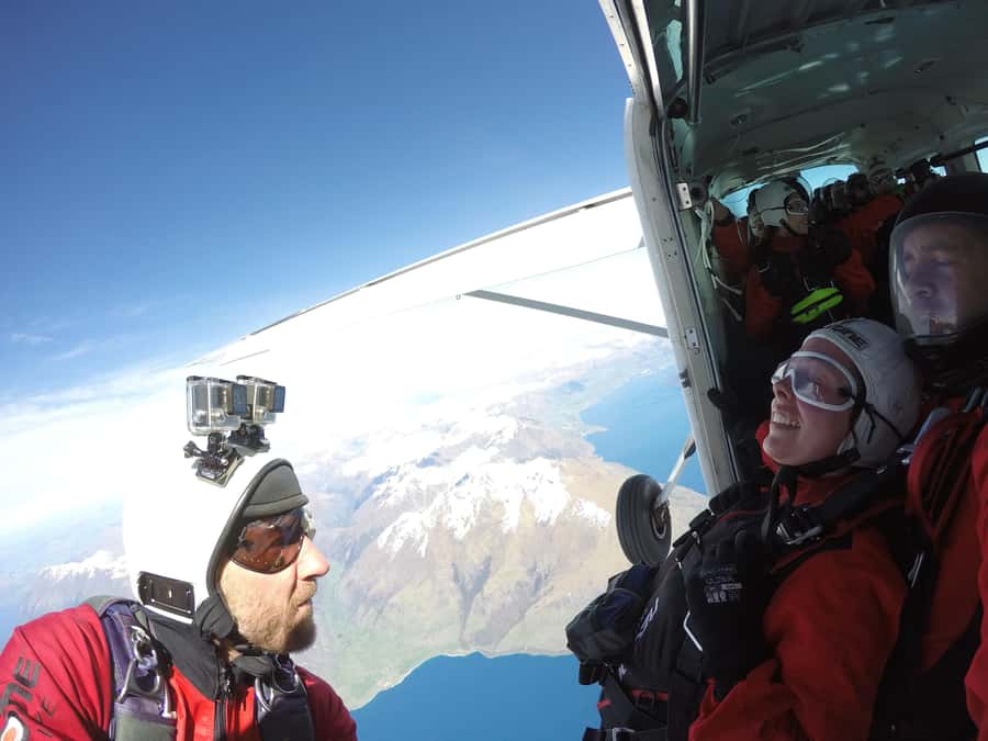 Queenstown: Tandem Skydive Experience - Price and value: what you get for $214 (and what you might pay for later)