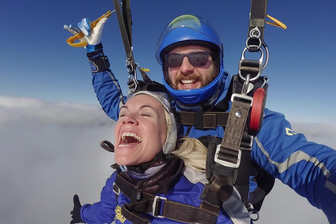 Skydive Auckland - Photos and Video: Plan for the Extra Moments