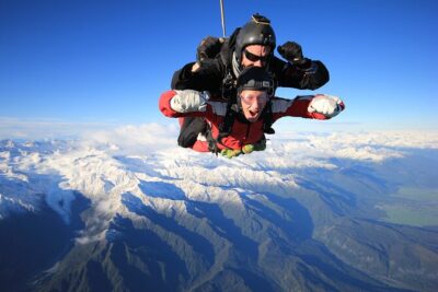 Tandem Skydive 13,000ft from Franz Josef - The 3-Hour Rhythm: How the Day Actually Unfolds