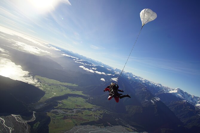 Tandem Skydive 13,000ft from Franz Josef - Gear, Clothing, and Safety Comfort Tips That Matter