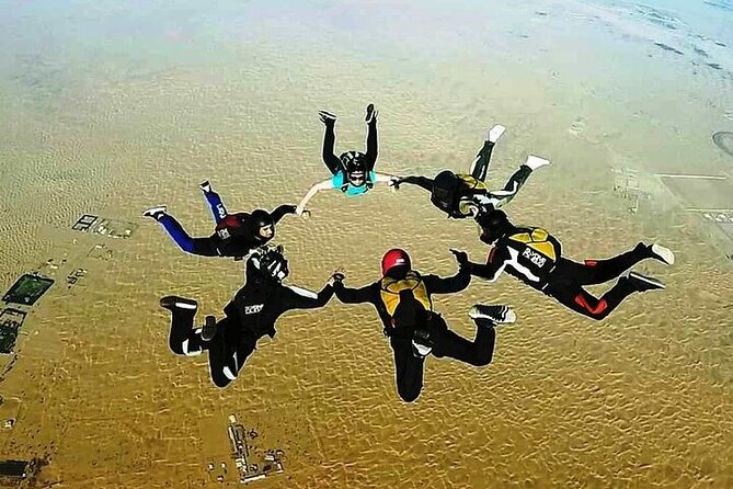 Tandem Skydive experience in Dubai - Parachute deployment around 6,000 feet: the “catch your breath” segment