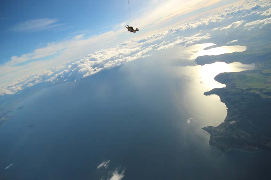 Tandem Skydive Experience in Taupo - Why Taupo makes a tandem jump feel worth it